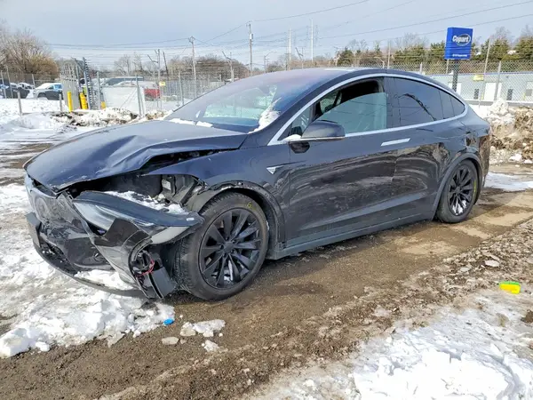 5YJXCAE29HF040564 2017 TESLA MODEL X - Image 1