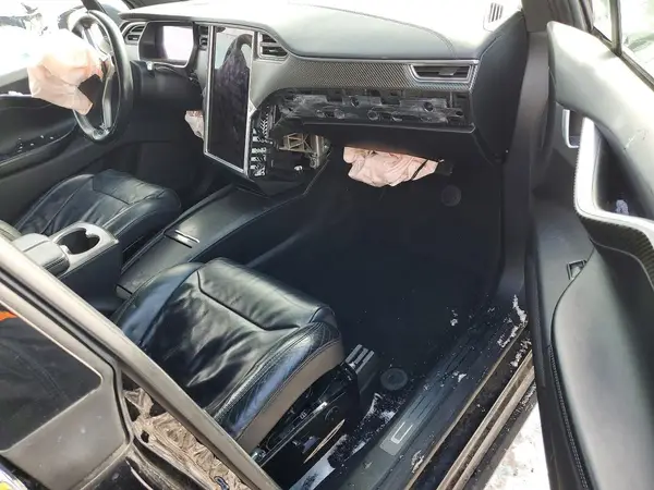5YJXCAE29HF040564 2017 TESLA MODEL X - Image 8