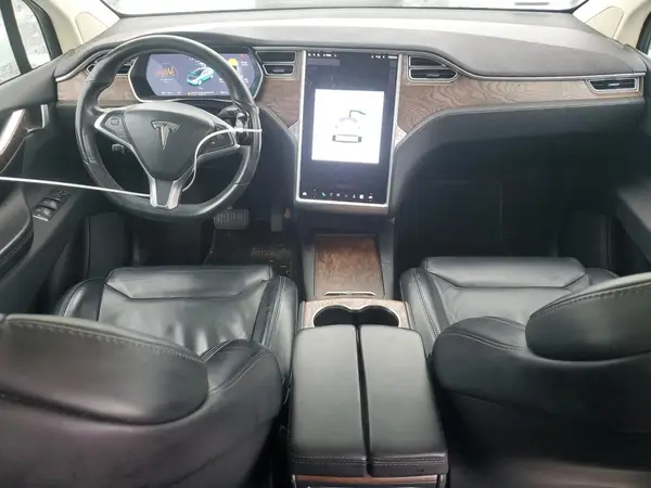 5YJXCAE29HF045697 2017 TESLA MODEL X - Image 8