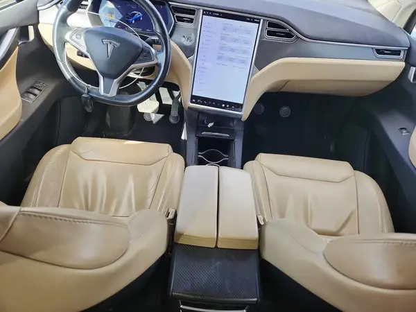 5YJXCAE29HF051645 2017 TESLA MODEL X - Image 8