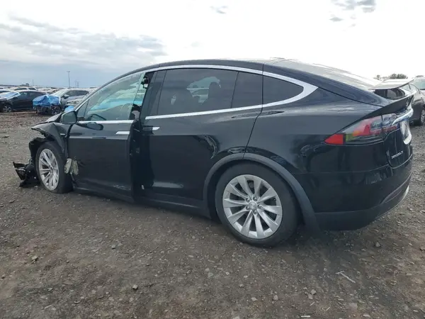 5YJXCAE29JF111980 2018 TESLA MODEL X - Image 2