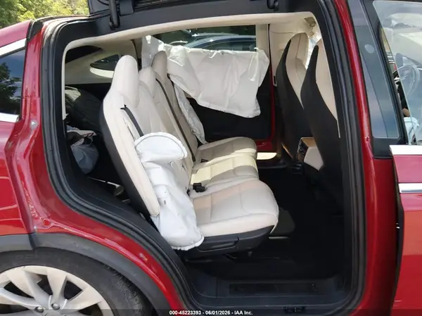 5YJXCAE29JF116046 2018 TESLA MODEL X - Image 8