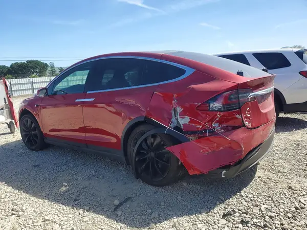 5YJXCAE29JF119884 2018 TESLA MODEL X - Image 2