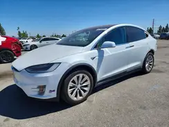 5YJXCAE29JF124180 2018 TESLA MODEL X