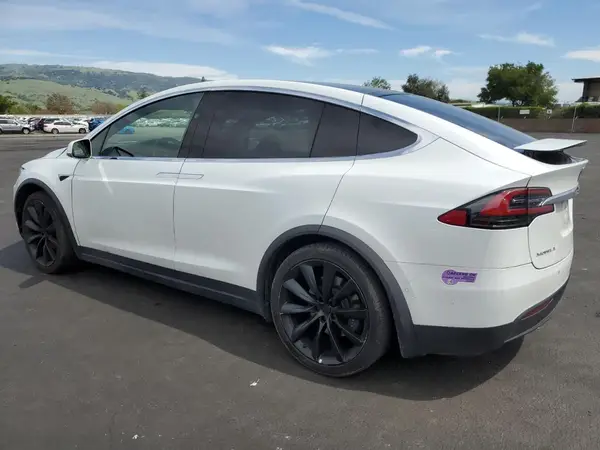 5YJXCAE29JF136278 2018 TESLA MODEL X - Image 2