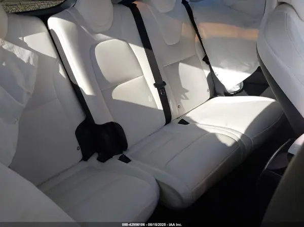5YJXCAE29KF196871 2019 TESLA MODEL X - Image 8