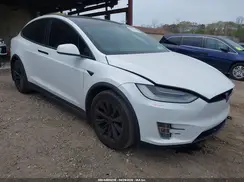 5YJXCAE29LF232625 2020 TESLA MODEL X