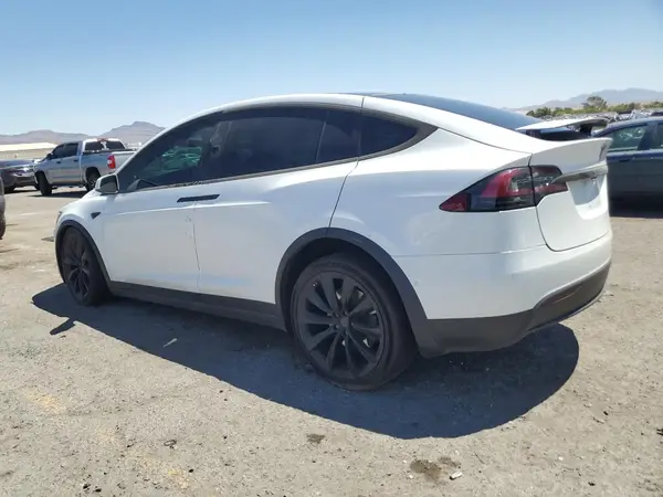 5YJXCAE29LF306836 2020 TESLA MODEL X - Image 2