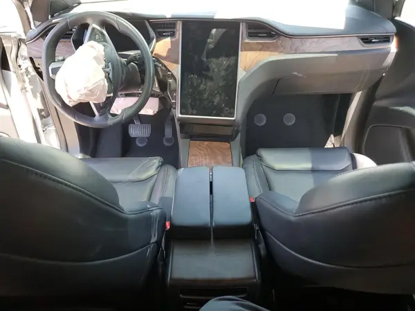 5YJXCAE29LF306836 2020 TESLA MODEL X - Image 8
