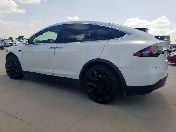 5YJXCAE29MF323752 2021 TESLA MODEL X - Image 2