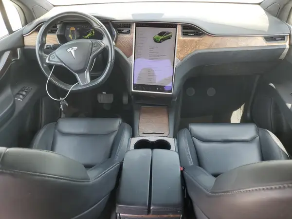 5YJXCAE29MF324304 2021 TESLA MODEL X - Image 8