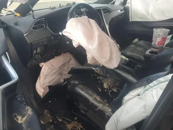 5YJXCAE2XGF004882 2016 TESLA MODEL X - Image 8
