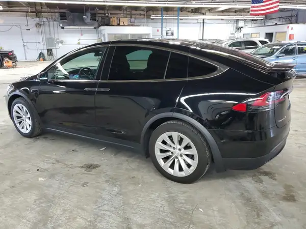 5YJXCAE2XGF020452 2016 TESLA MODEL X - Image 2