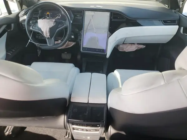 5YJXCAE2XJF112720 2018 TESLA MODEL X - Image 8