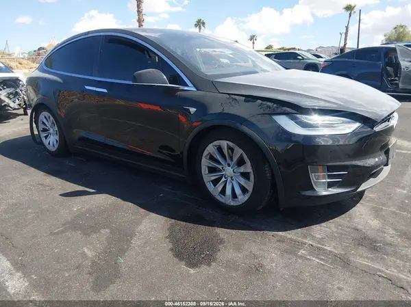 5YJXCAE2XJF113477 2018 TESLA MODEL X - Image 1