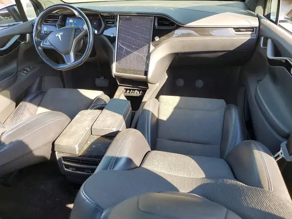5YJXCAE2XJF113494 2018 TESLA MODEL X - Image 8
