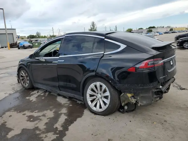 5YJXCAE2XJF136449 2018 TESLA MODEL X - Image 2