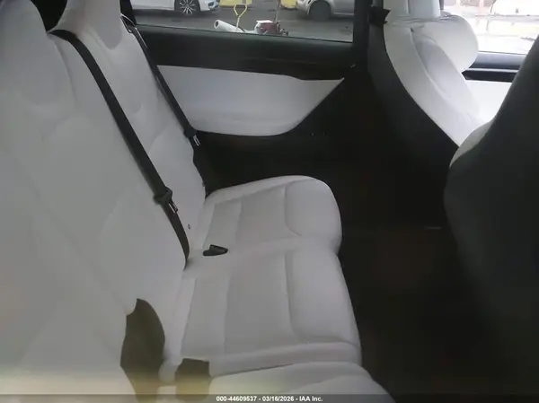 5YJXCAE2XJF142591 2018 TESLA MODEL X - Image 8