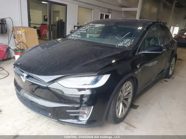 5YJXCAE2XKF153737 2019 TESLA MODEL X - Image 2