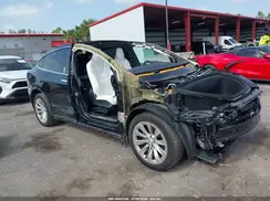 5YJXCAE2XKF185734 2019 TESLA MODEL X