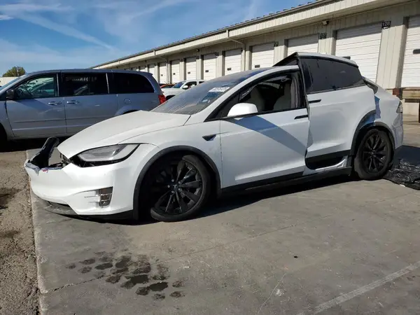 5YJXCAE2XLF228938 2020 TESLA MODEL X - Image 1