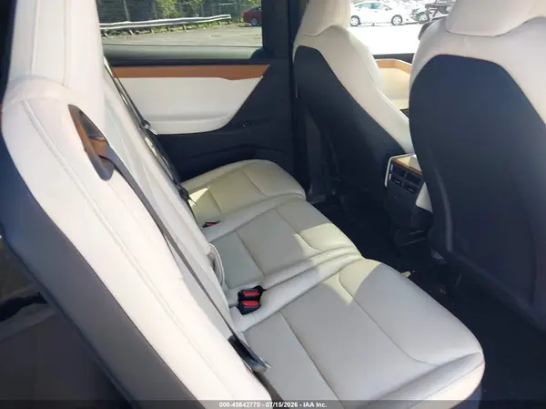 5YJXCAE2XLF300897 2020 TESLA MODEL X - Image 8