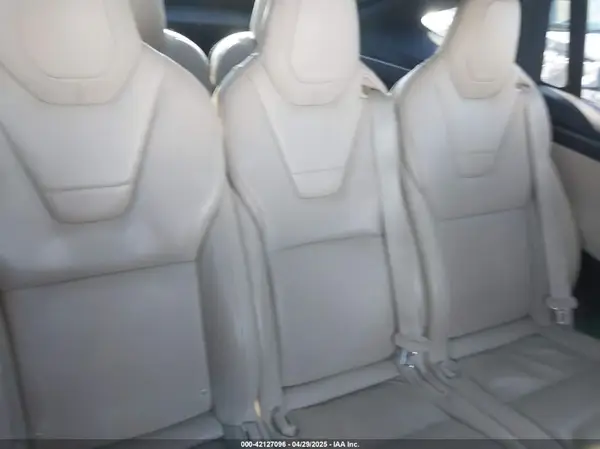 5YJXCAE40GF014533 2016 TESLA MODEL X - Image 8