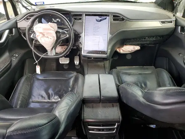 5YJXCAE41GF006800 2016 TESLA MODEL X - Image 8