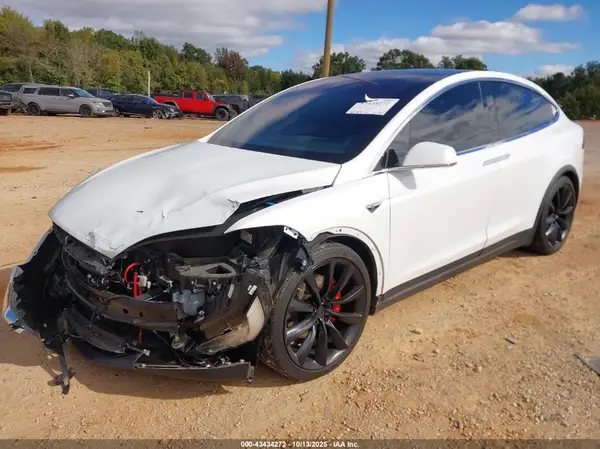 5YJXCAE42GF001203 2016 TESLA MODEL X - Image 2