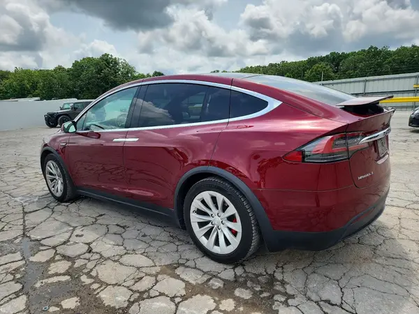 5YJXCAE42GFS00607 2016 TESLA MODEL X - Image 2