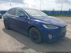5YJXCAE42HF047681 2017 TESLA MODEL X