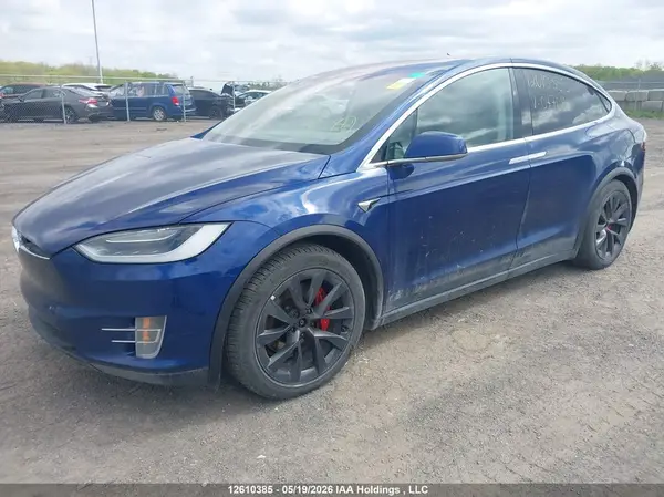 5YJXCAE42HF047681 2017 TESLA MODEL X - Image 2