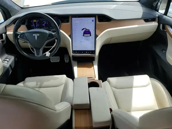 5YJXCAE42LF273440 2020 TESLA MODEL X - Image 8