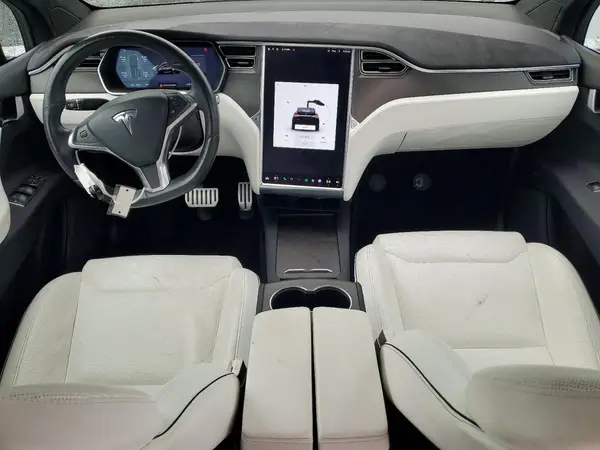 5YJXCAE43GF003686 2016 TESLA MODEL X - Image 8