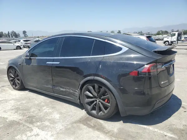 5YJXCAE43JF129490 2018 TESLA MODEL X - Image 2