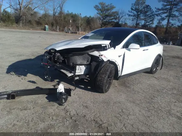 5YJXCAE44JF144807 2018 TESLA MODEL X - Image 2