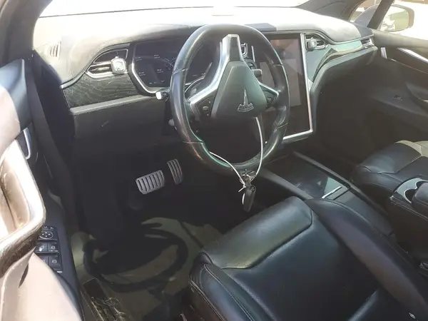 5YJXCAE45GF005584 2016 TESLA MODEL X - Image 8