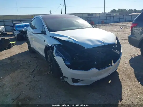 5YJXCAE45JF142953 2018 TESLA MODEL X - Image 1