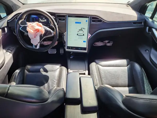 5YJXCAE46GF000264 2016 TESLA MODEL X - Image 8