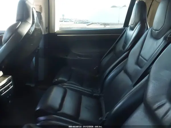 5YJXCAE46GF000717 2016 TESLA MODEL X - Image 8