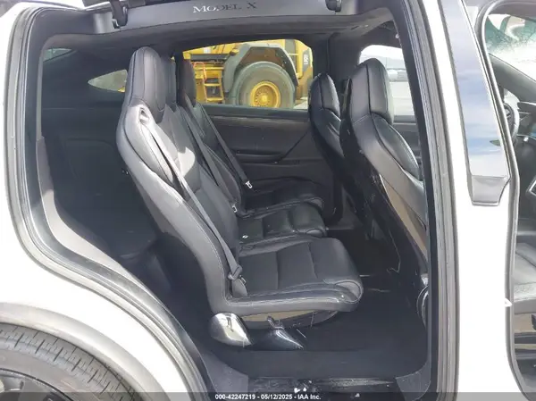 5YJXCAE46GF001415 2016 TESLA MODEL X - Image 8