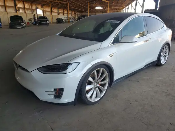 5YJXCAE46GFF00055 2016 TESLA MODEL X - Image 1