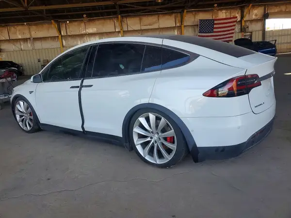 5YJXCAE46GFF00055 2016 TESLA MODEL X - Image 2