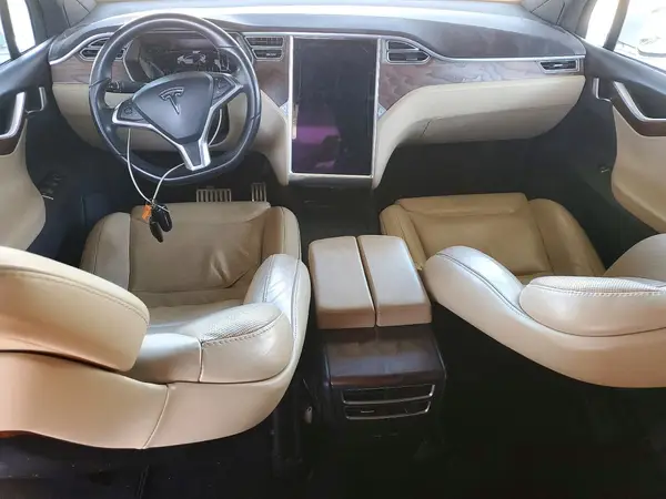 5YJXCAE46GFS00304 2016 TESLA MODEL X - Image 8