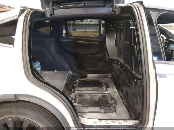 5YJXCAE46GFS00593 2016 TESLA MODEL X - Image 3