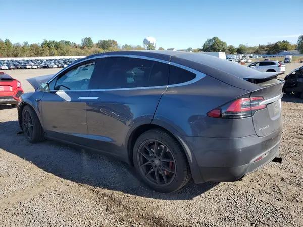 5YJXCAE46JF090961 2018 TESLA MODEL X - Image 2