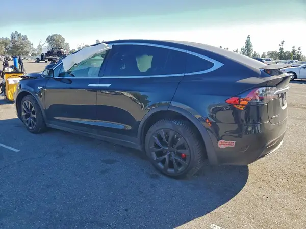 5YJXCAE47GF001472 2016 TESLA MODEL X - Image 2