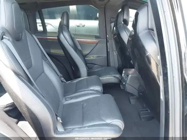 5YJXCAE47GF005120 2016 TESLA MODEL X - Image 8