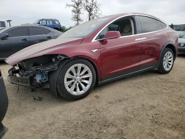 5YJXCAE47GFS00697 2016 TESLA MODEL X - Image 1