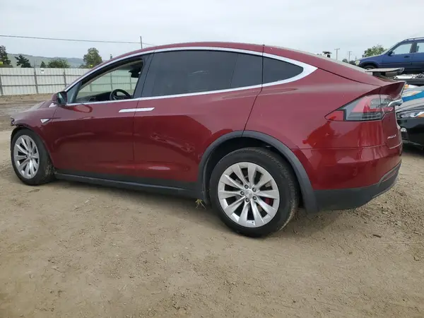 5YJXCAE47GFS00697 2016 TESLA MODEL X - Image 2